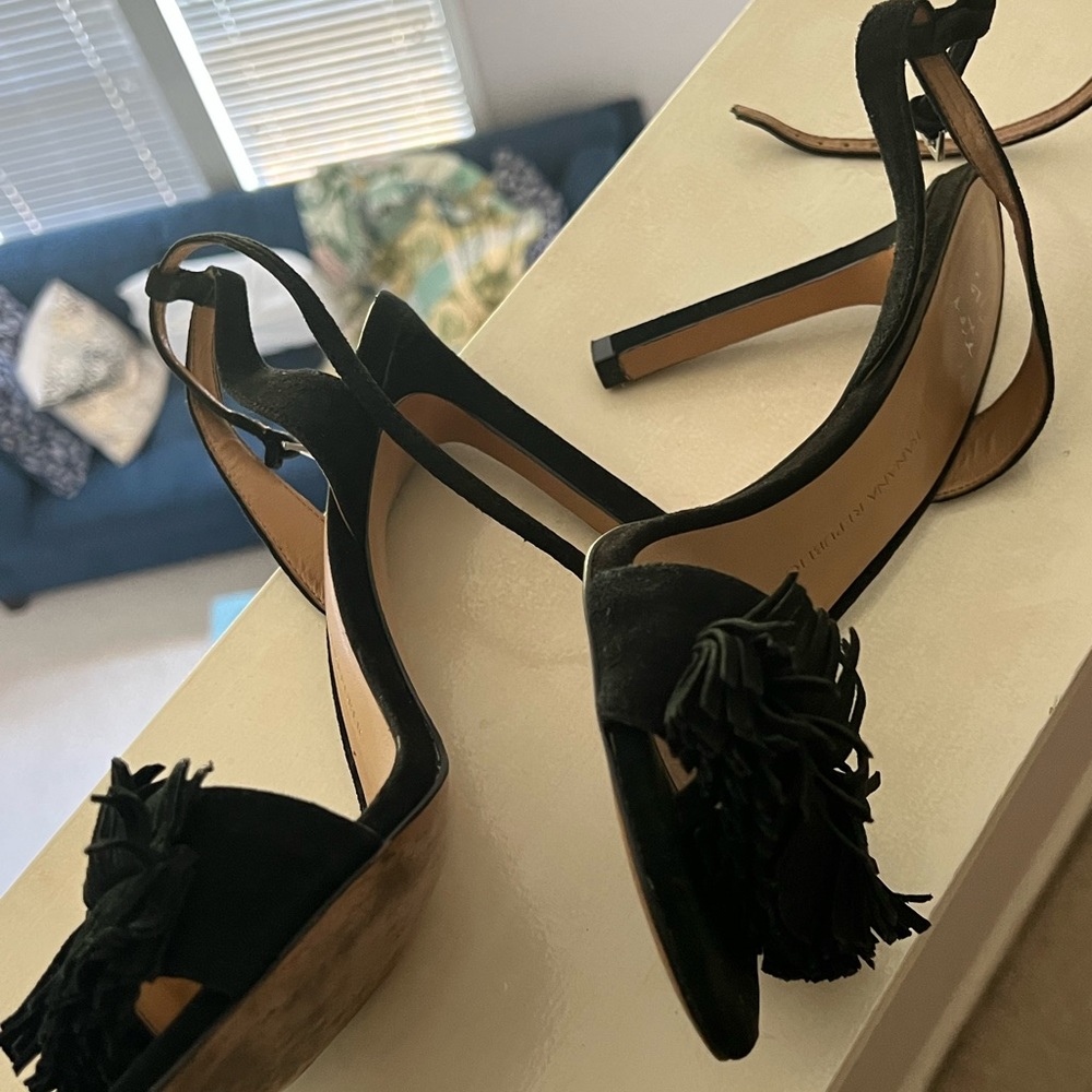 You were looking for a great fringe sandal… look no further…